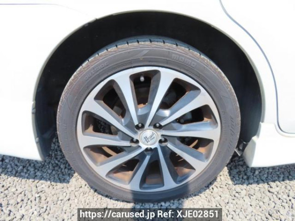 Used 2003 AT toyota wish ZNE10G Image[31]