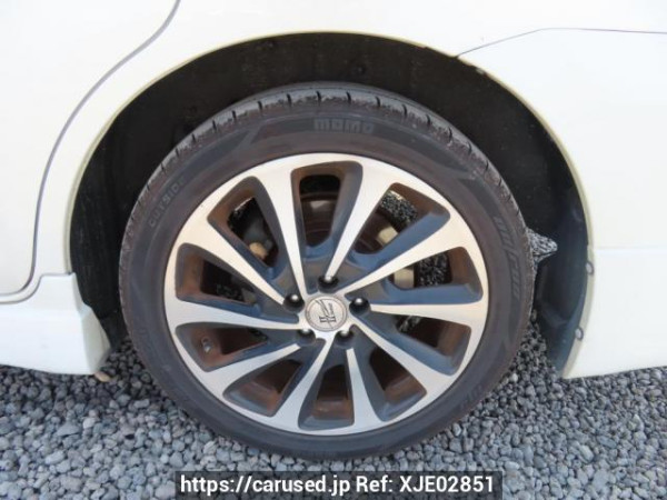 Used 2003 AT toyota wish ZNE10G Image[32]