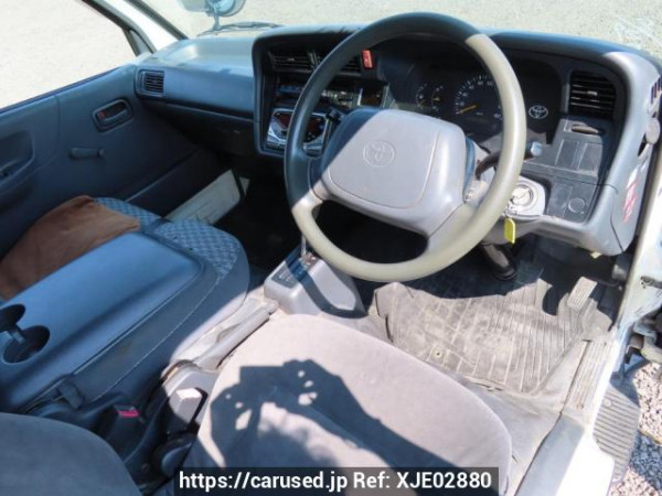 Used 2004 AT toyota hiace-van TRH112V Image[12]
