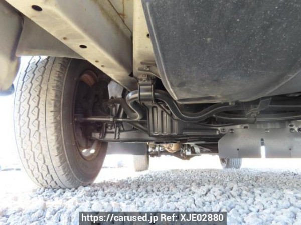 Used 2004 AT toyota hiace-van TRH112V Image[29]