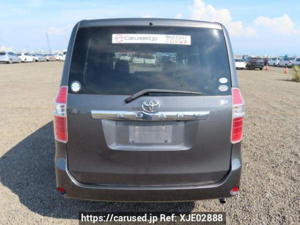 Used 2009 AT toyota noah ZRR70G Image[5]