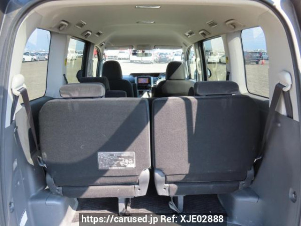Used 2009 AT toyota noah ZRR70G Image[9]