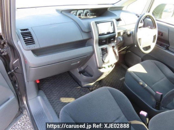 Used 2009 AT toyota noah ZRR70G Image[14]