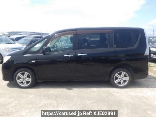 Used 2011 AT nissan serena C26 Image[3]