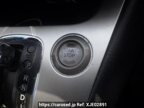 Used 2011 AT nissan serena C26 Image[23]