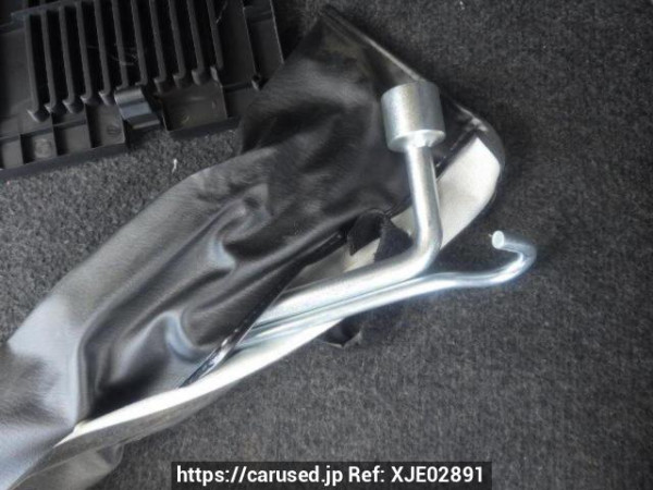 Used 2011 AT nissan serena C26 Image[38]