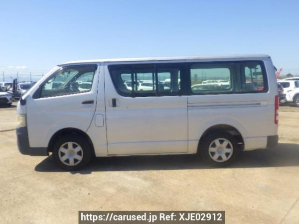 Used 2005 AT toyota regiusace-van KDH200V Image[3]