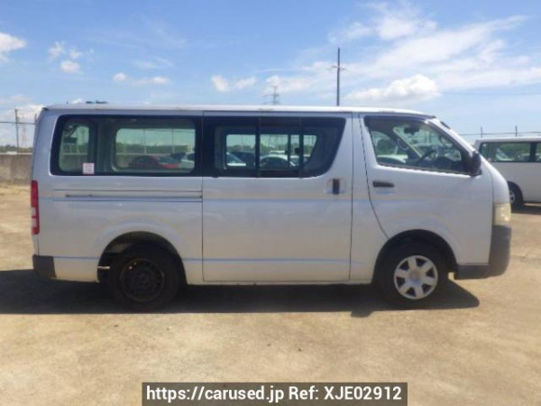 Used 2005 AT toyota regiusace-van KDH200V Image[7]
