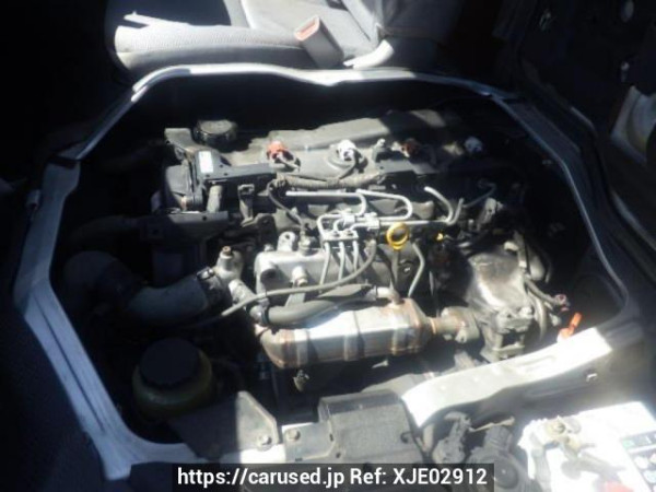 Used 2005 AT toyota regiusace-van KDH200V Image[9]