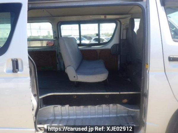 Used 2005 AT toyota regiusace-van KDH200V Image[13]