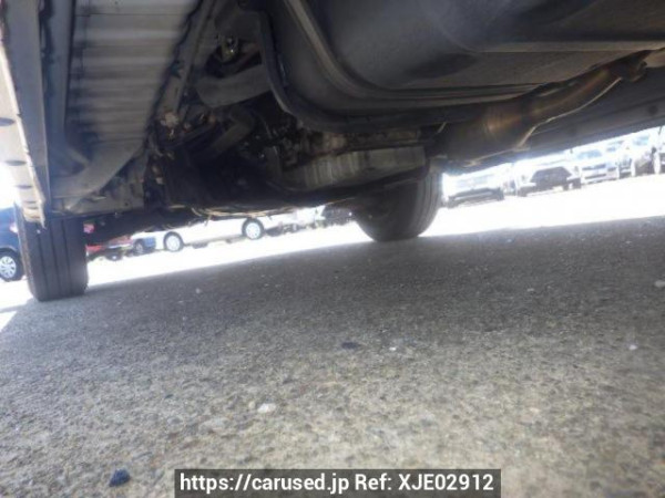 Used 2005 AT toyota regiusace-van KDH200V Image[33]