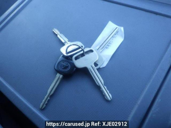 Used 2005 AT toyota regiusace-van KDH200V Image[36]