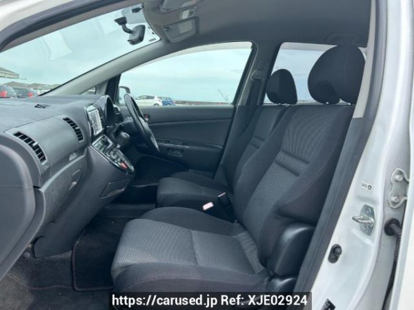 Used 2005 AT toyota wish ZNE10G Image[14]