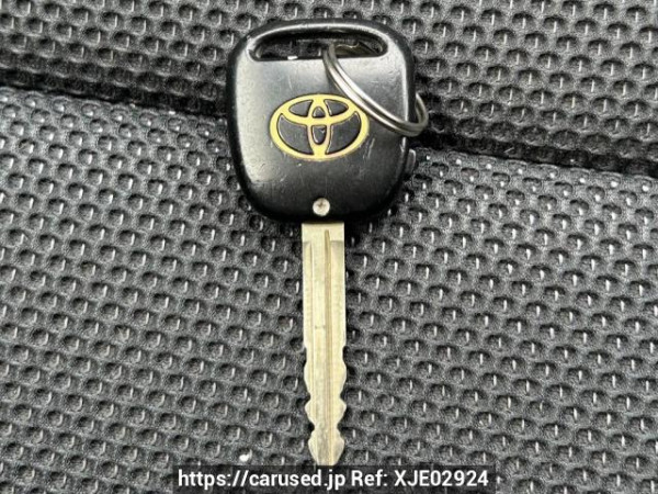 Used 2005 AT toyota wish ZNE10G Image[31]