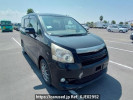 Toyota Noah ZRR70W