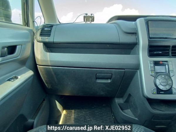 Used 2009 AT toyota noah ZRR70W Image[20]
