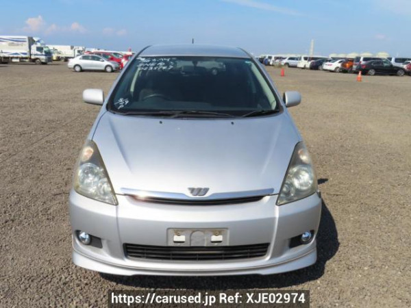 Used 2005 AT toyota wish ZNE10G Image[1]