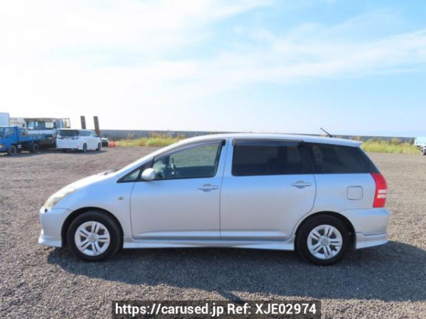 Used 2005 AT toyota wish ZNE10G Image[3]