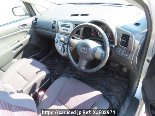 Used 2005 AT toyota wish ZNE10G Image[12]