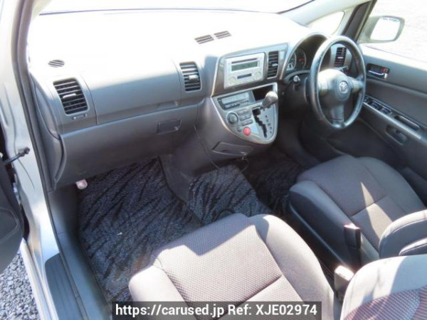 Used 2005 AT toyota wish ZNE10G Image[13]