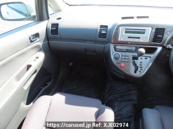 Used 2005 AT toyota wish ZNE10G Image[19]