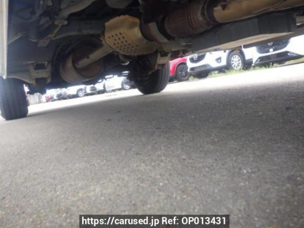 Used 2001 AT toyota hiace-commuter RZH125B Image[32]