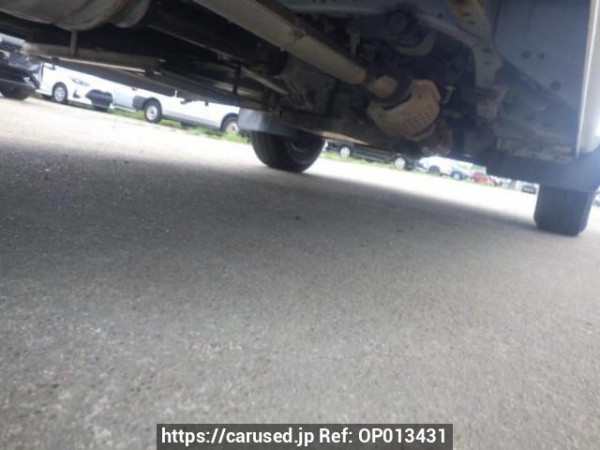 Used 2001 AT toyota hiace-commuter RZH125B Image[33]