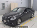 Toyota Crown Hybrid AWS210