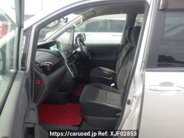 Used 2009 AT toyota noah ZRR70G Image[12]