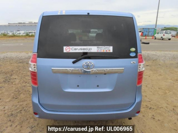 Used 2007 AT toyota noah ZRR70G Image[5]