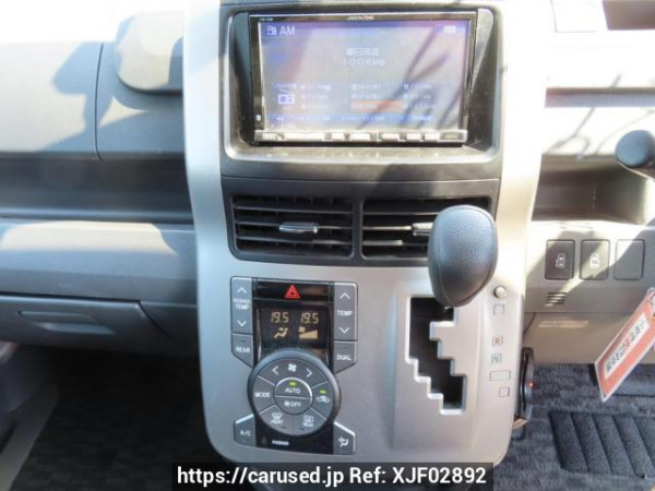 Used 2008 AT toyota noah ZRR70G Image[26]