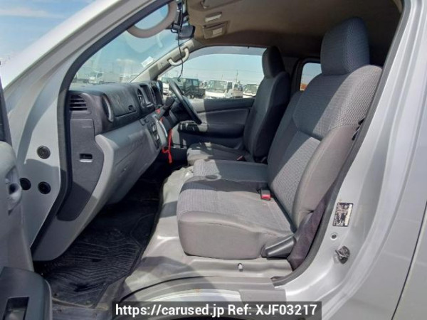 Used 2013 AT nissan nv350-caravan-van VW6E26 Image[14]