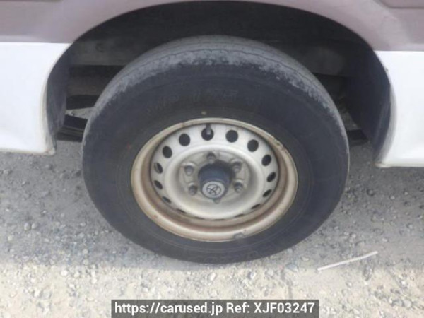 Used 2004 AT toyota hiace-van TRH112K Image[23]