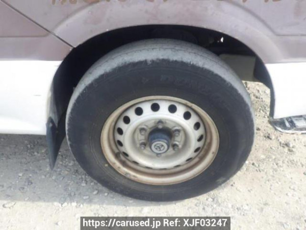 Used 2004 AT toyota hiace-van TRH112K Image[24]