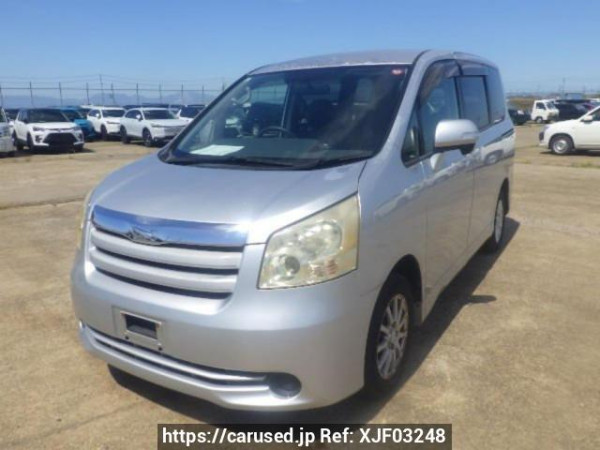 Used 2008 AT toyota noah ZRR70G Image[2]