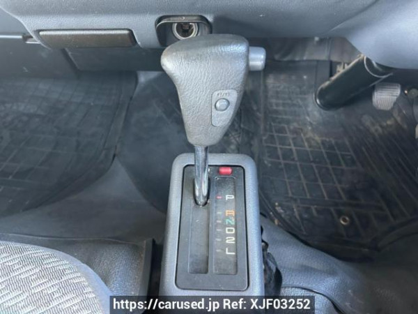 Used 2000 AT toyota hiace-van RZH112V Image[26]