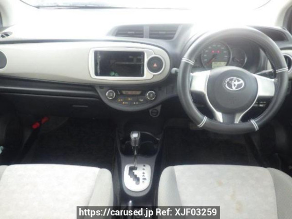 Used 2011 AT toyota vitz NSP130 Image[14]