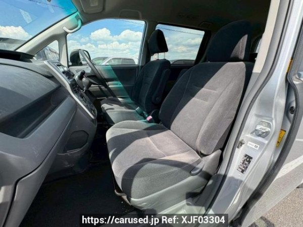 Used 2009 AT toyota noah ZRR70G Image[13]