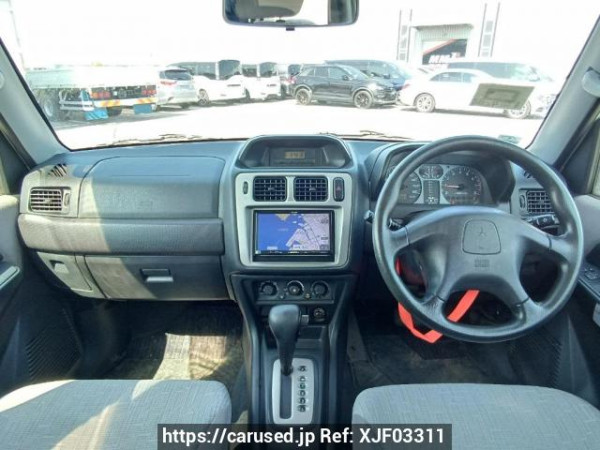 Used 2003 AT mitsubishi pajero-io H77W Image[18]