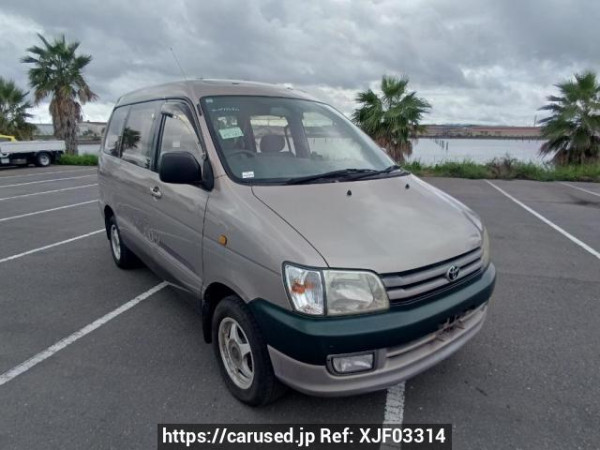 Used 1997 AT toyota townace-noah SR40G Image[0]