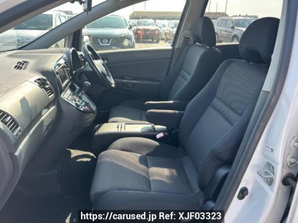 Used 2004 AT toyota wish ZNE10G Image[15]