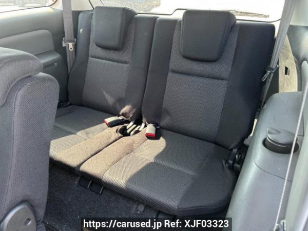 Used 2004 AT toyota wish ZNE10G Image[16]