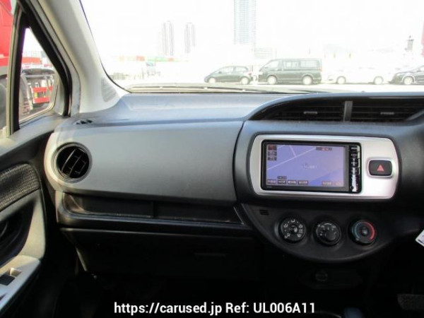 Used 2014 AT toyota vitz KSP130 Image[18]