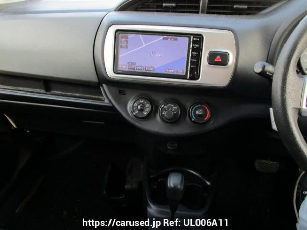 Used 2014 AT toyota vitz KSP130 Image[22]