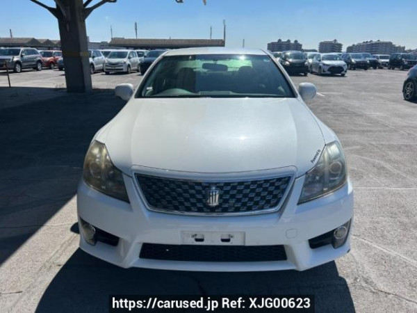 Used 2010 AT toyota crown GRS200 Image[1]