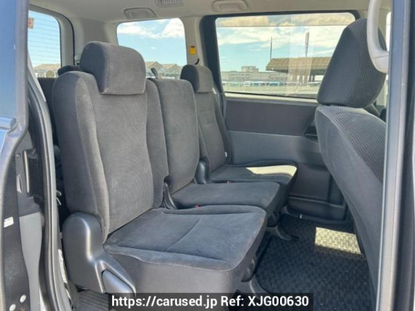 Used 2008 AT toyota noah ZRR70G Image[15]