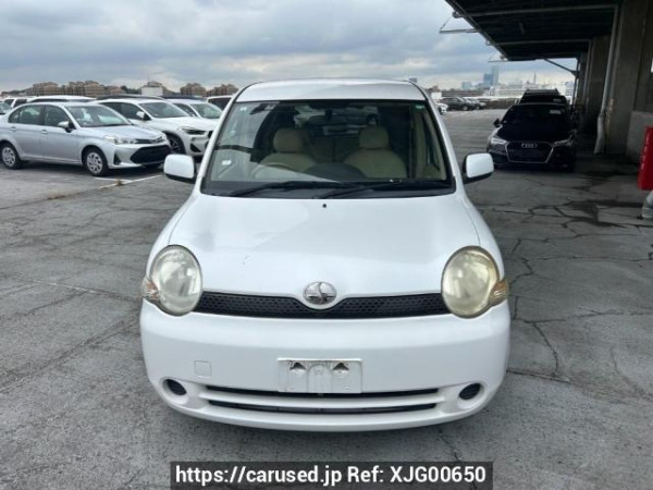 Used 2005 AT toyota sienta NCP81G Image[1]