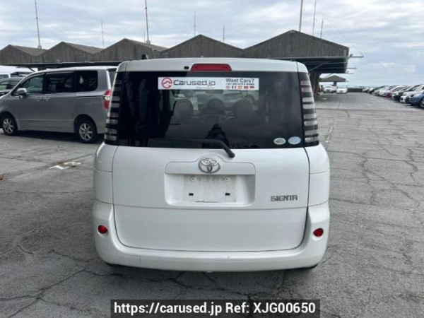 Used 2005 AT toyota sienta NCP81G Image[5]