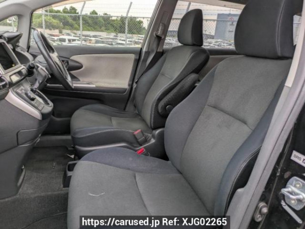 Used 2009 AT toyota wish ZGE20W Image[13]