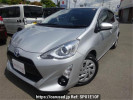Toyota Aqua NHP10